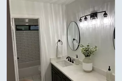 1553 Parkside Trail, Lewisville, TX 75077 - Photo 9