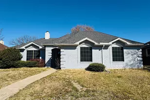 2413 University Dr, Rowlett, TX 75088 - Photo 1