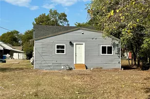 712 W Bond St, Denison, TX 75020 - Photo 19