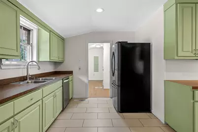 7483 Gholson Road, Waco, TX 76705 - Photo 11
