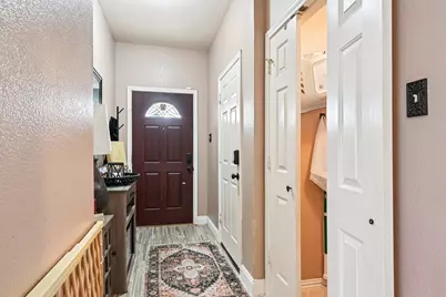 1102 N Gaines Street, Ennis, TX 75119 - Photo 5