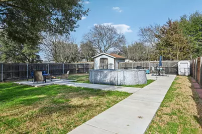 1102 N Gaines Street, Ennis, TX 75119 - Photo 33