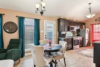 1102 N Gaines Street, Ennis, TX 75119 - Photo 9