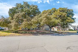 2528 Highview Terrace, Fort Worth, TX 76109 - Photo 5