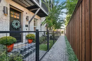 2815 Lynlock Ct, Dallas, TX 75219 - Photo 35