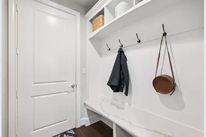 2815 Lynlock Court, Dallas, TX 75219 - Photo 33