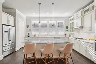 2815 Lynlock Ct, Dallas, TX 75219 - Photo 7