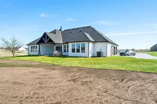 1023 Elevation Trl, Weatherford, TX 76087 - Photo 23