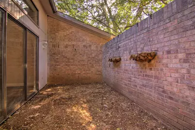 14822 Sopras Circle, Addison, TX 75001 - Photo 31