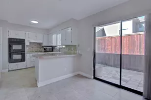 14822 Sopras Cir, Addison, TX 75001 - Photo 5