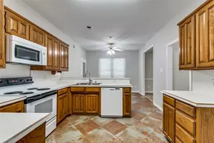 1230 Wooded Trail, Hurst, TX 76053 - Photo 21