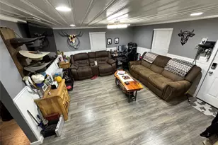 109 W Morning Dove Dr, Azle, TX 76020 - Photo 9