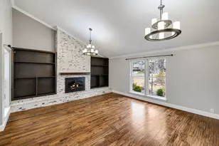 1309 N Trail Dr, Carrollton, TX 75006 - Photo 3