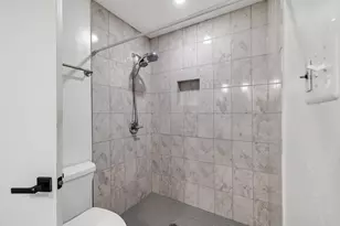 1309 N Trail Dr, Carrollton, TX 75006 - Photo 11