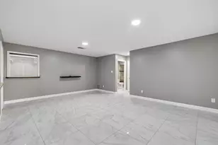 1309 N Trail Dr, Carrollton, TX 75006 - Photo 25