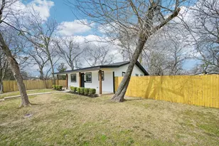 1000 Harrison St, Commerce, TX 75428 - Photo 3