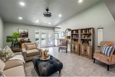 2008 Haymeadow, Carrollton, TX 75007 - Photo 9