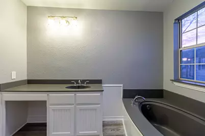 324 E Pace Street, Frost, TX 76641 - Photo 23