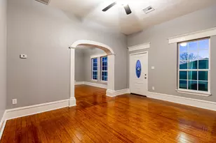 324 E Pace St, Frost, TX 76641 - Photo 11