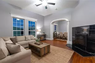 324 E Pace St, Frost, TX 76641 - Photo 1