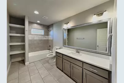 2828 Livingston Avenue, Fort Worth, TX 76110 - Photo 15