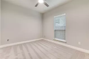 9405 Longhorn Ln, Little Elm, TX 75068 - Photo 11