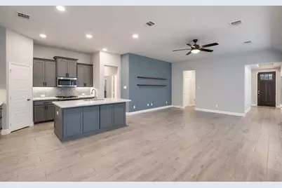 9405 Longhorn Lane, Little Elm, TX 75068 - Photo 5