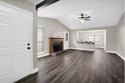 108 Kings Row, Garland, TX 75043 - Photo 15