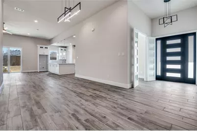 903 Urban Drive, DeSoto, TX 75115 - Photo 7