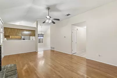 320 Randy Road, Roanoke, TX 76262 - Photo 7