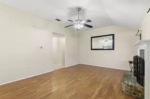 320 Randy Rd, Roanoke, TX 76262 - Photo 9