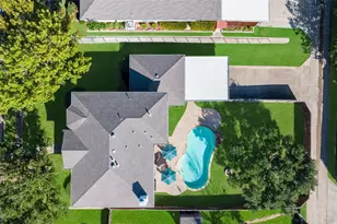 4010 Bluffpoint Rd, Rowlett, TX 75088 - Photo 3