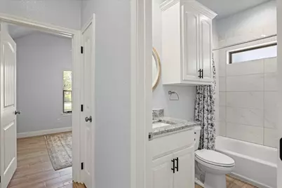 2206 Navasota Street, Granbury, TX 76048 - Photo 9