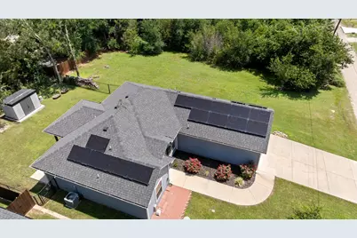 2206 Navasota Street, Granbury, TX 76048 - Photo 29