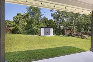 2206 Navasota St, Granbury, TX 76048 - Photo 21