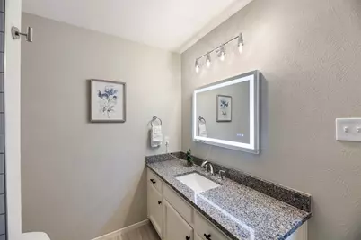 1721 S Timber Court, Benbrook, TX 76126 - Photo 19