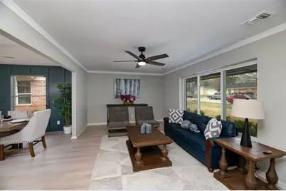 1012 Sleepy Hollow Drive N, Irving, TX 75061 - Photo 11