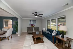 1012 Sleepy Hollow Dr N, Irving, TX 75061 - Photo 11