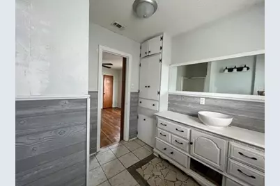 1749 S 21, Abilene, TX 79602 - Photo 17