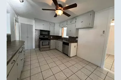 1749 S 21, Abilene, TX 79602 - Photo 7