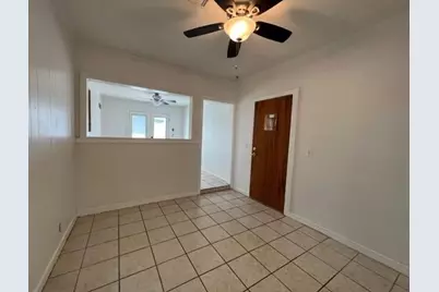 1749 S 21, Abilene, TX 79602 - Photo 9