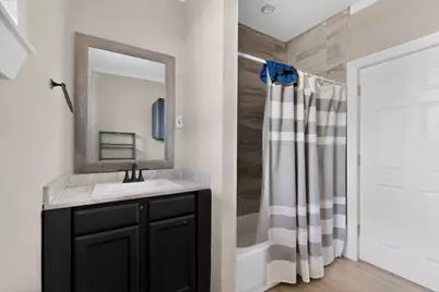 1315 E Arlington Avenue, Fort Worth, TX 76104 - Photo 29