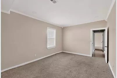 1315 E Arlington Avenue, Fort Worth, TX 76104 - Photo 35