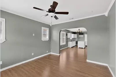 1315 E Arlington Avenue, Fort Worth, TX 76104 - Photo 7