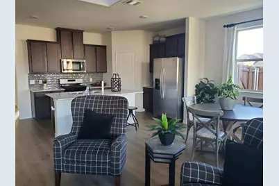 3686 Loft Lane, Grand Prairie, TX 75052 - Photo 7