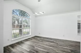 6605 Oxford Ln, The Colony, TX 75056 - Photo 7