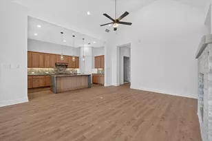9820 Oak Glade Dr, Denton, TX 76207 - Photo 7