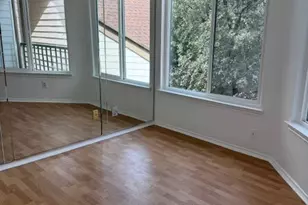 2300 Bamboo Dr, Arlington, TX 76006 - Photo 7