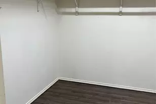 7504 Marsland Ln, Arlington, TX 76001 - Photo 7