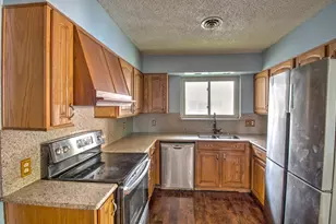 929 Dodson St, Gainesville, TX 76240 - Photo 15